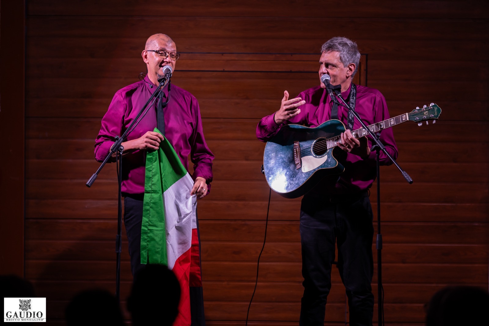 Con bandiera e con Gaudio #duoidea #bandiera
